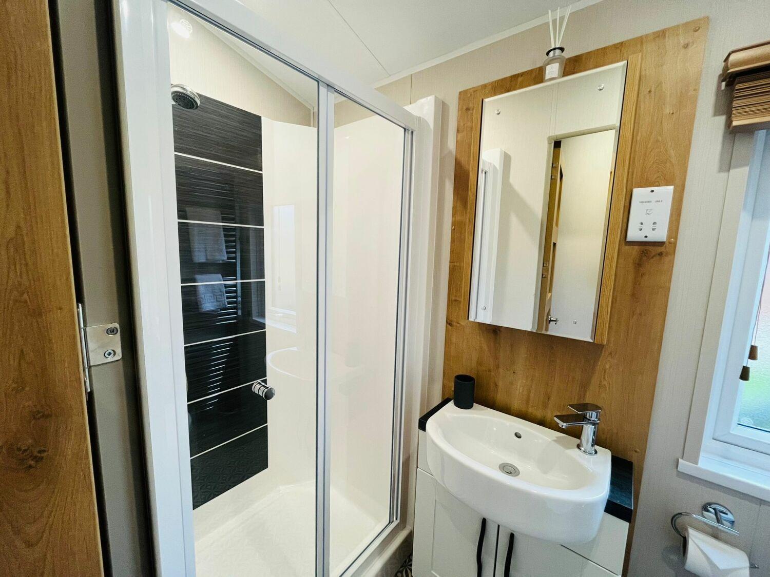 Country Cabin With Hot Tub York Extérieur photo